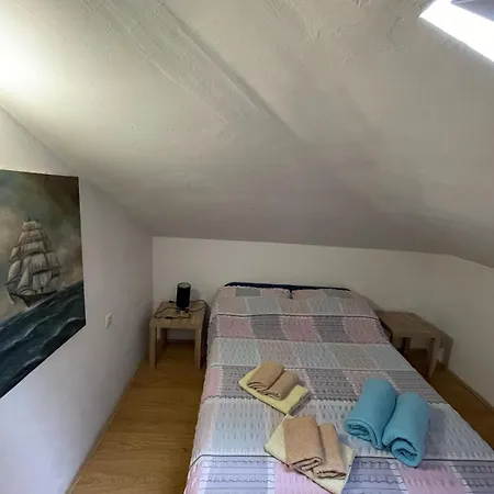 Dejan Apartment-top Centar