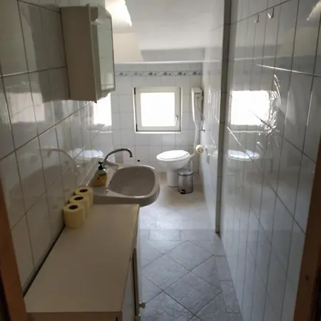 Dejan Apartment-top Centar דירה