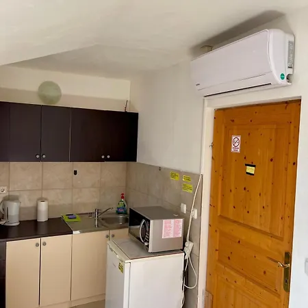 Dejan Apartment-top Centar * פולה