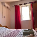 Apartment Dejan Pula